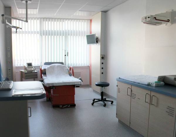 Klinikum Mutterhaus der Borromäerinnen, Gynökologische Ambulanz Kreißsaal